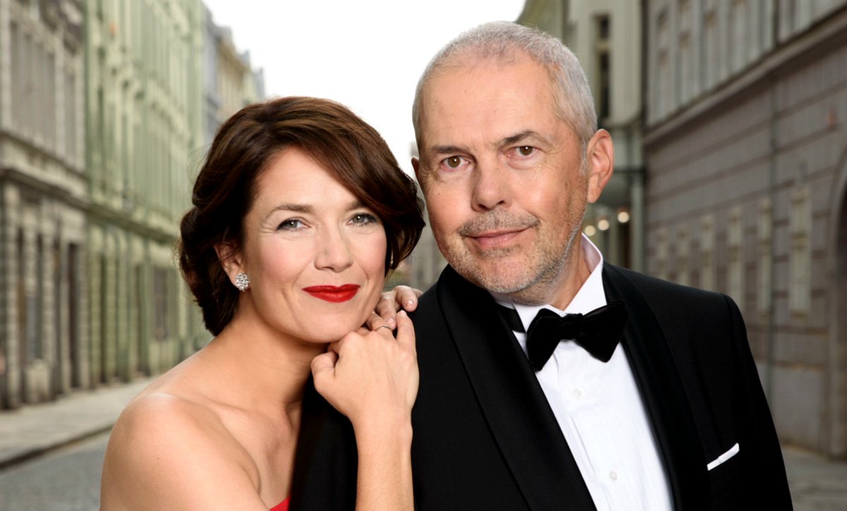 borovancz's tweet photo. Moderátorská dvojice Marek Eben – Tereza Kostková odchází z taneční show StarDance #StarDance, #MarekEben, #Českátelevize
https://t.co/1oXothm4zx https://t.co/dlXBHKCL8R