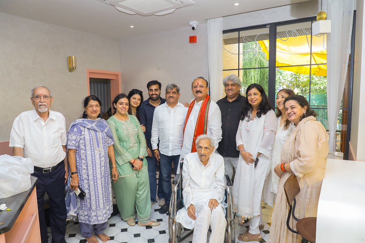ashishsood_bjp's tweet photo. @NitinNabin @blsanthosh https://t.co/ZQbFp1zrWx