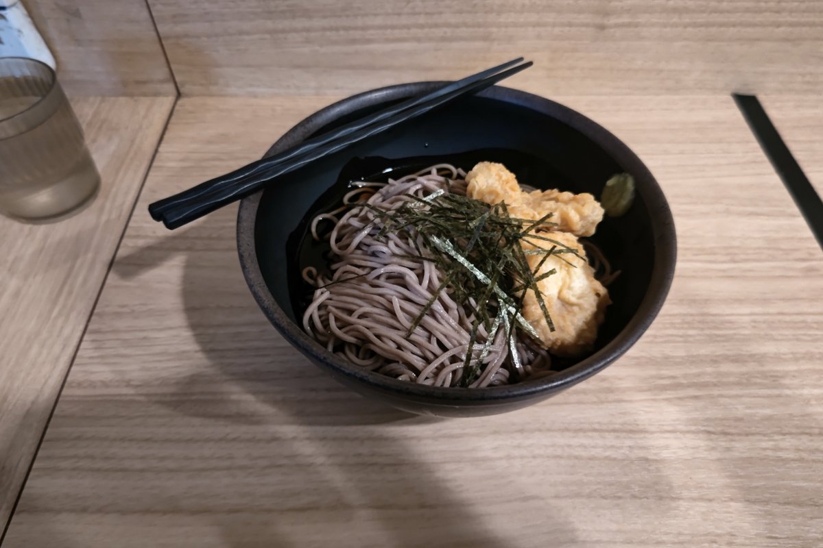 m_k0945's tweet photo. ちょっとの間、仕事の事は気にせずに晩飯食えるな https://t.co/13ctYU9co5