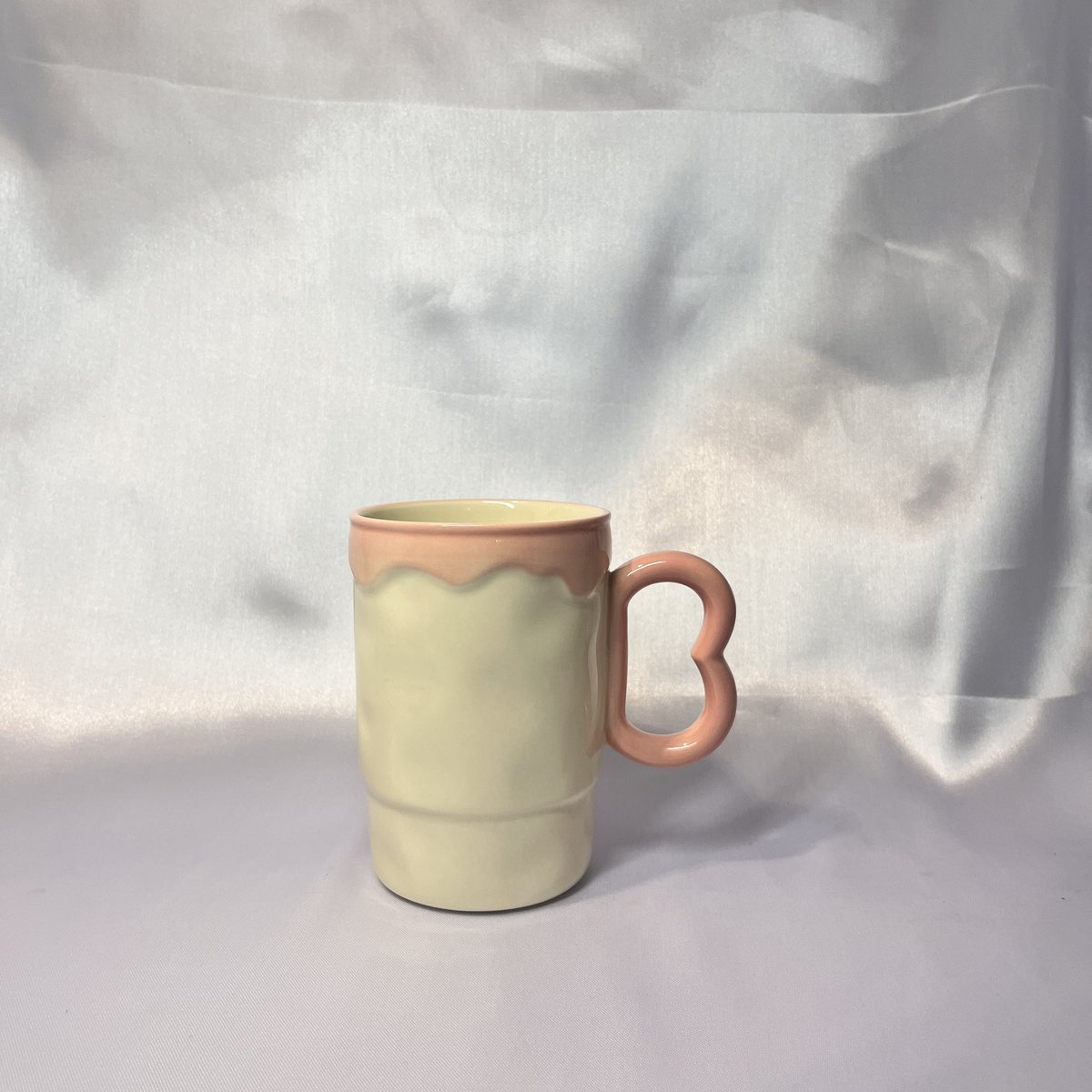 cocofindssssss's tweet photo. wts lfb ph cute mugs #cocoavails

💰 ₱ 160
📎 CODE: CFM7
📦 ONHAND
⚠️ 1 PC ONLY 
💌 DM to Order https://t.co/05ipy9U33A