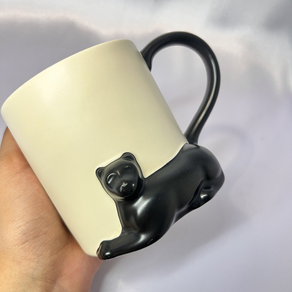 cocofindssssss's tweet photo. wts lfb ph cute mugs #cocoavails

💰 ₱ 180
📎 CODE: CFM8
📦 ONHAND
⚠️ 1 PC ONLY 
💌 DM to Order https://t.co/AI9SVlVCBX