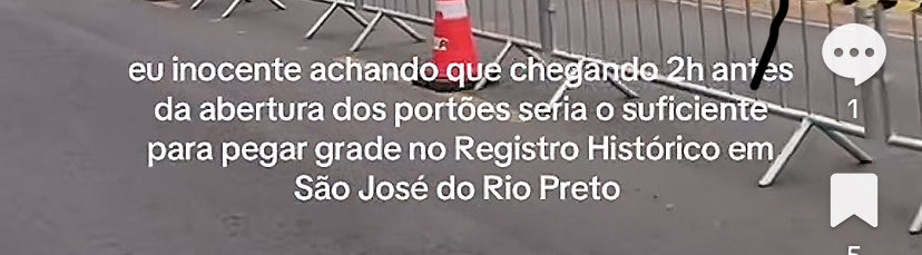 3pmarceline's tweet photo. Me irrita gente assim porque claramente sabemos o tipo, ainda bem que não pegou grade de fã https://t.co/Hqw94uib9a