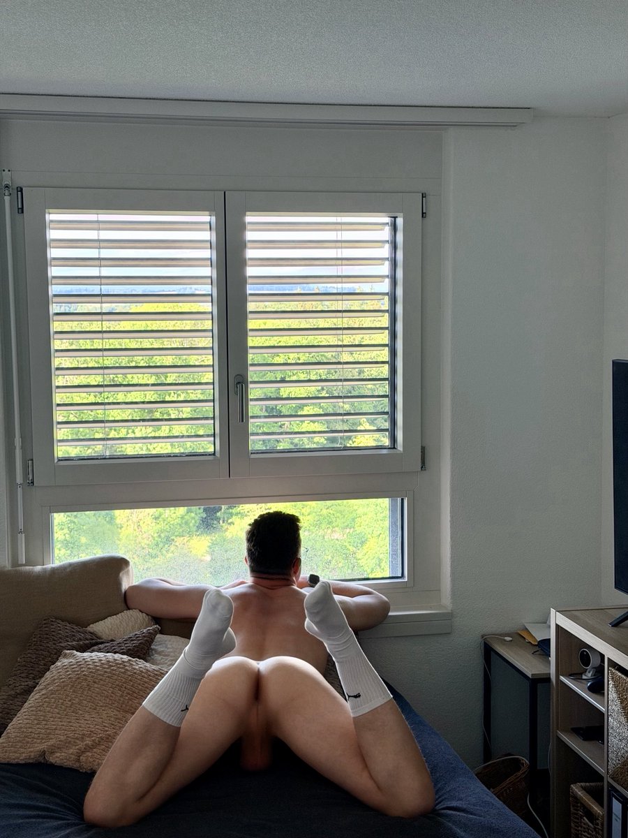 mrtimtaylorXXX's tweet photo. Enjoying the view? #gay #solo #ass #anal https://t.co/ufiZxALTVI https://t.co/whVnWeUXQX