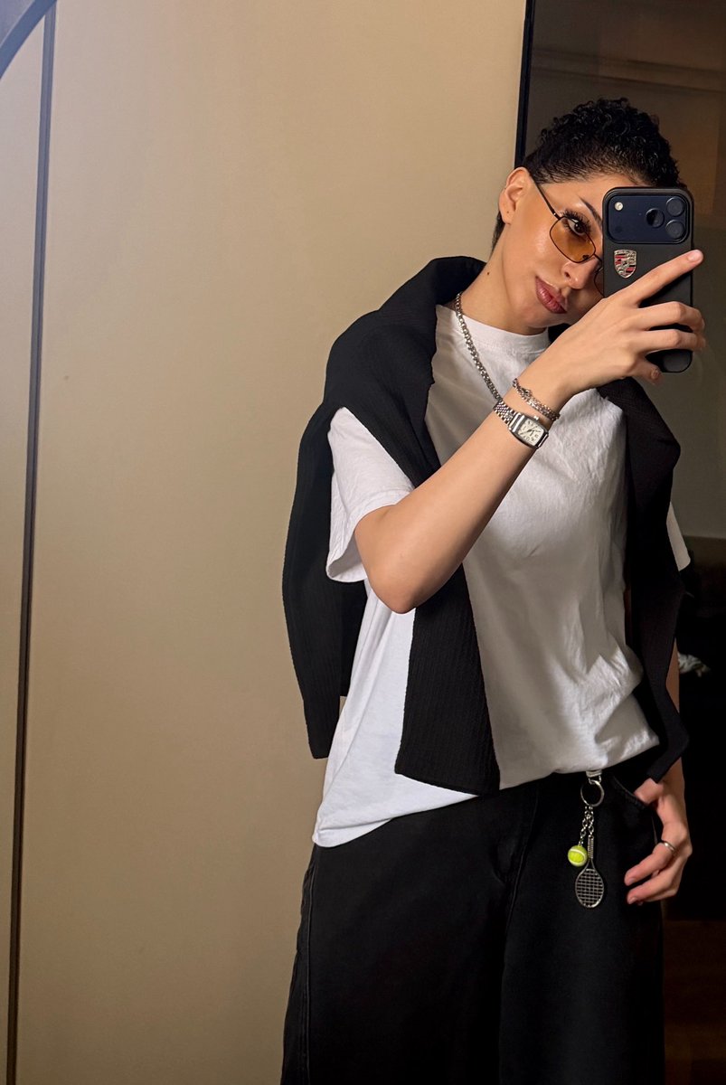 JesIconic's tweet photo. https://t.co/dzLdhm8ivZ
