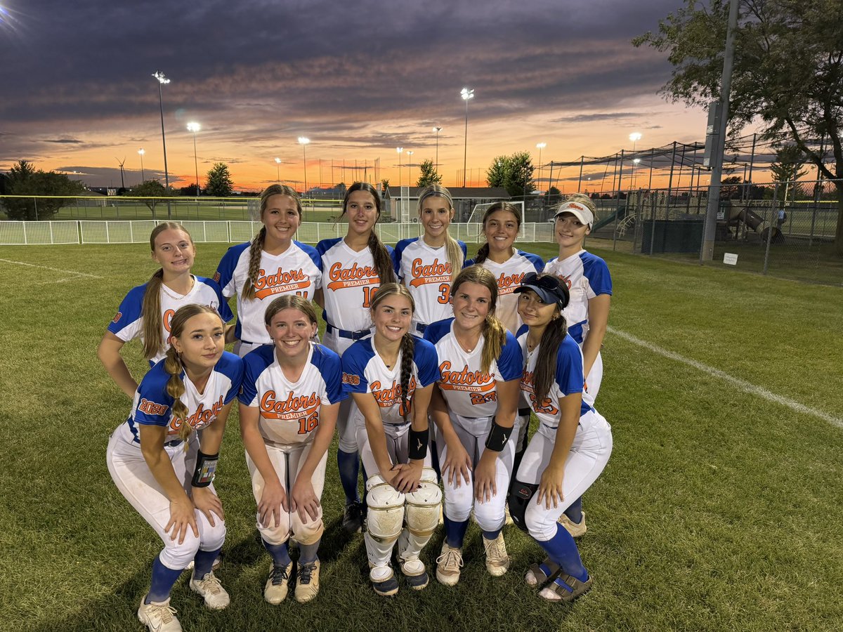 GatorsPremierRK's tweet photo. 🐊 Glory Days Round Robin 🥎

Gators Premier Knight finishes 2-1-1 on the weekend!

Slow start… EXPLOSIVE FINISH! 🔥💣

The bats ERUPTED for 36 RUNS on 32 HITS in our final 2 games! 💥🥎

Way to respond and FINISH STRONG! 🐊💙🧡 https://t.co/2wxaAi2I63