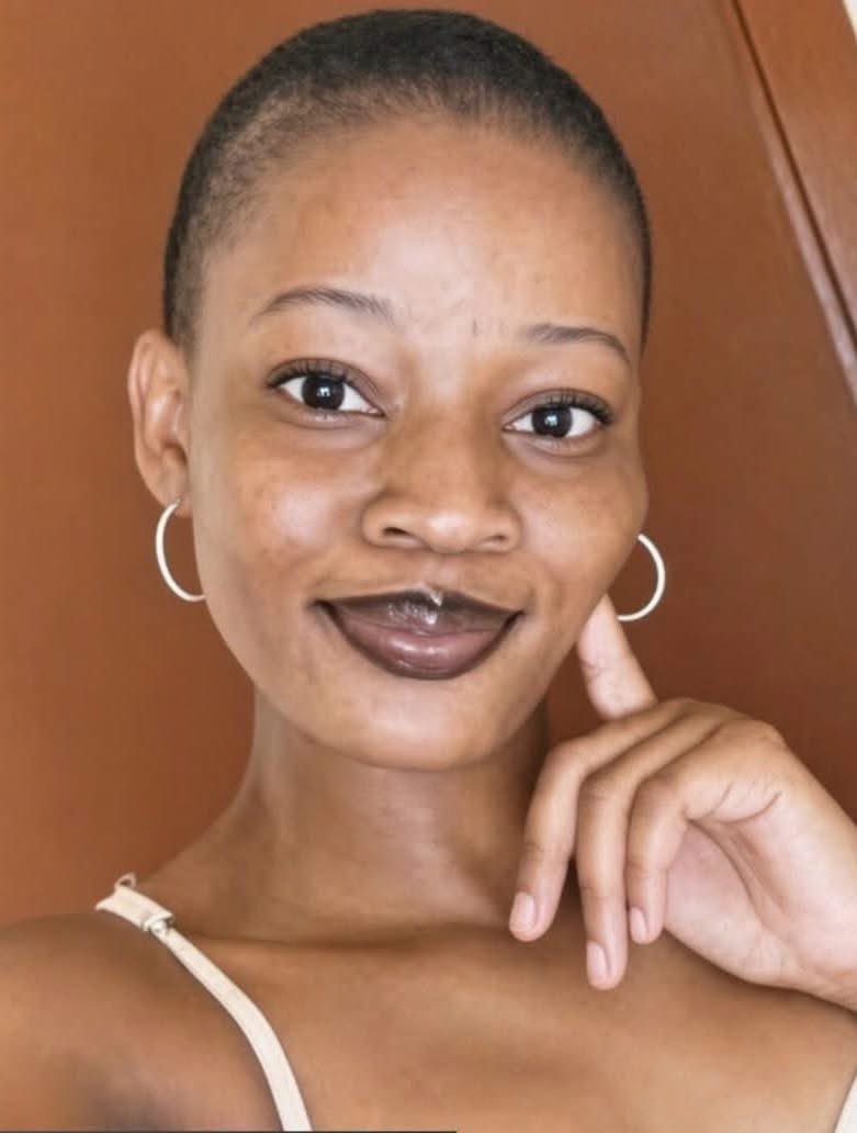 Am_Blujay's tweet photo. 🚨 MISSING PERSON | MAFIKENG

20-year-old Nonceba Mefane Bontse has been missing since 4 September 2026. She was last seen at around 15:35 at Imperial Reserve, Mafikeng.

Nonceba has a dark brown birthmark on the left side of her cheek/jaw. A SAPS case has been opened.

Anyone with information is urged to contact:
📞 Sibling: 073 862 2981 (Call/WhatsApp)
📞 Mother: 079 748 7864

Please share widely. 🙏🏾💔

#MissingPerson #Mafikeng #NorthWest #FindNonceba #BringHerHome