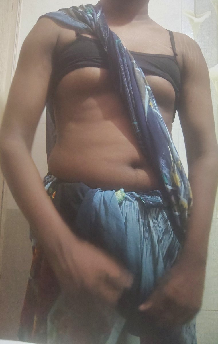 Fahad350280's tweet photo. Indha dress la ennoda penamiaya na unarthan🫣....mola vera valara aramichiruchu originala ponnunga mathiri...paal kudika varingala mamazz #potta #pottachi #sissy https://t.co/87bTdHmLJz
