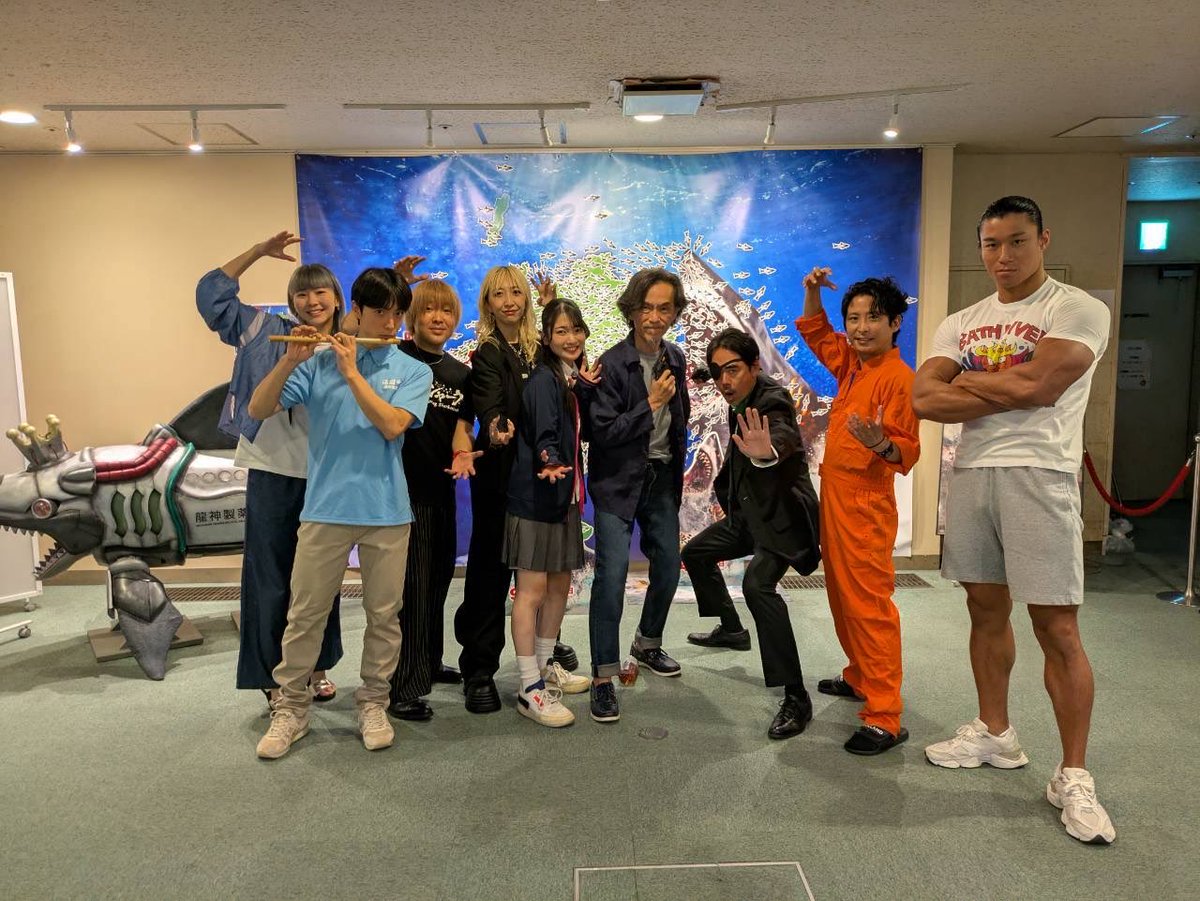 sumi_zenmashi's tweet photo. マッチョのサイズ
#温泉シャーク２九州大決戦 https://t.co/OhgxZP2jBg