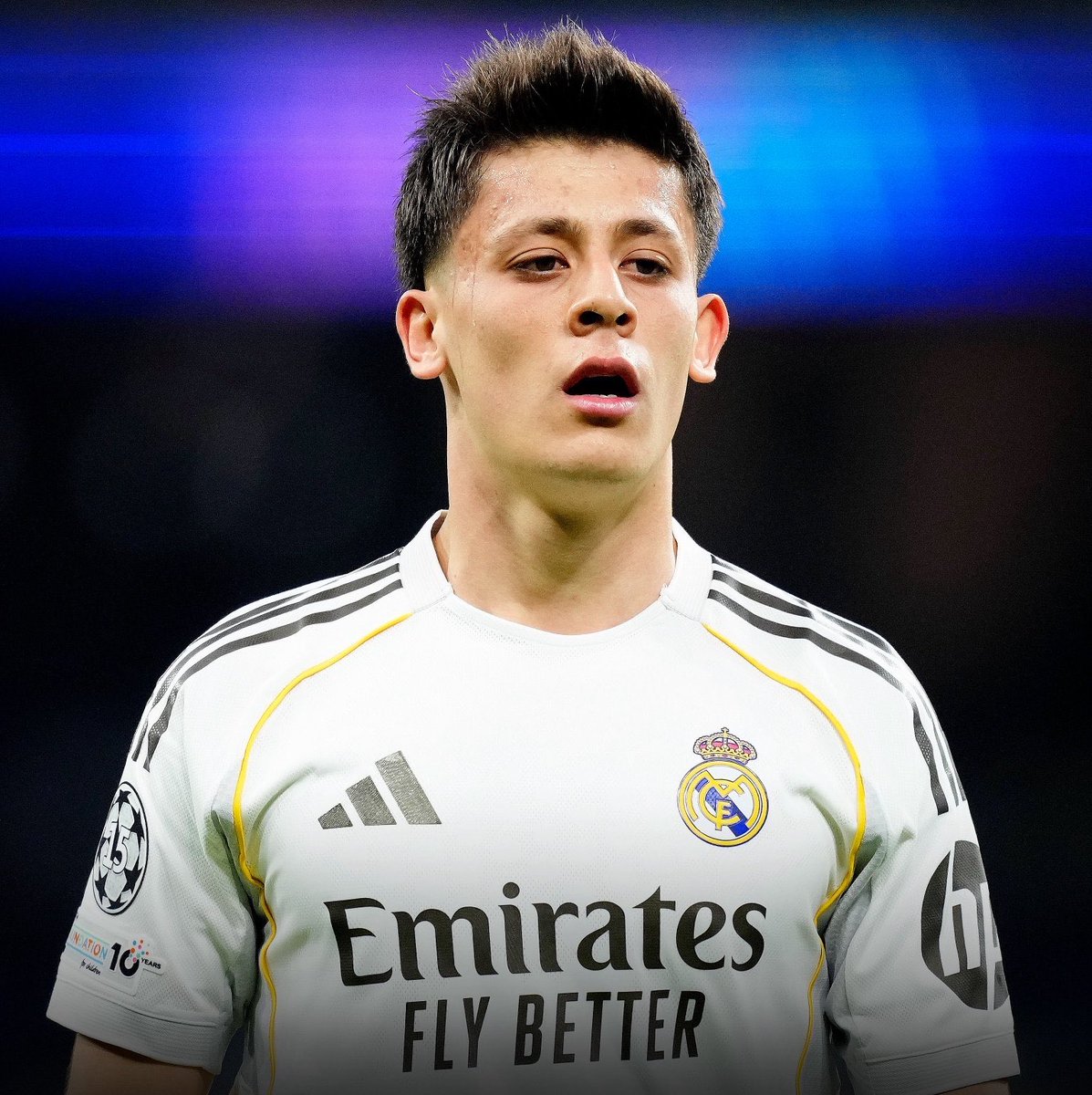 FabrizioRomano's tweet photo. ⚪️🇹🇷 José Mourinho on Arda Güler: “The quality and stability he brings to the team, and playmaking is incredible”.

“He has fantastic potential. He’s TOP, TOP”. https://t.co/XEcUlR1Kdh