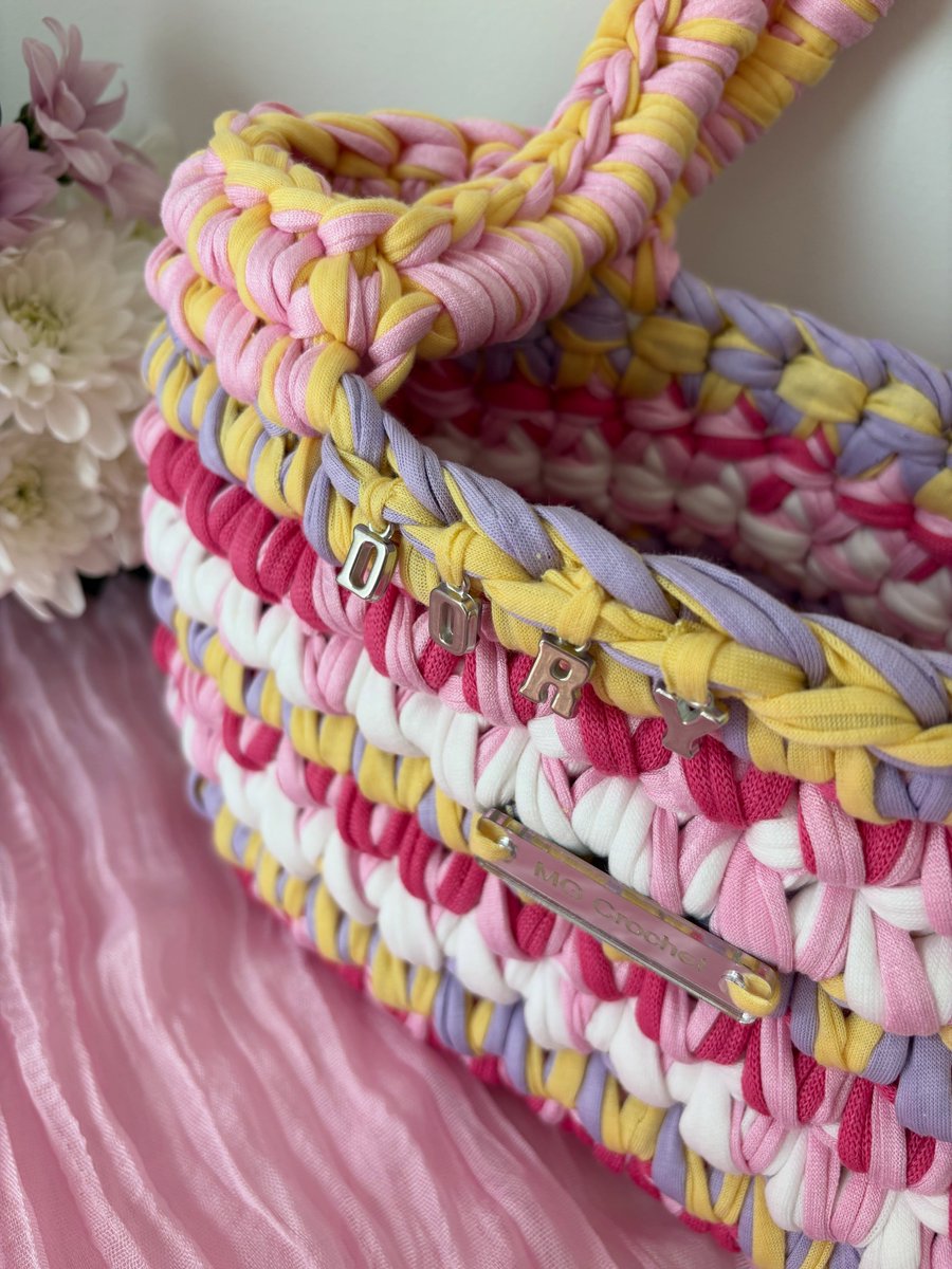 baladeirojoao's tweet photo. A summery little bag for a gorgeous birthday girl. Thank you @mammacittaa for your order. I hope Dory loves it as much as I loved making it! https://t.co/PZV9koccWV