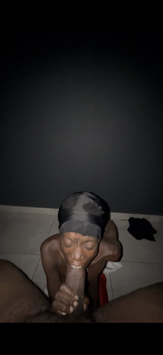 ilvlagod's tweet photo. Who wanna see this lil Haitian bitch struggling to take my dick? https://t.co/kb7leokRea