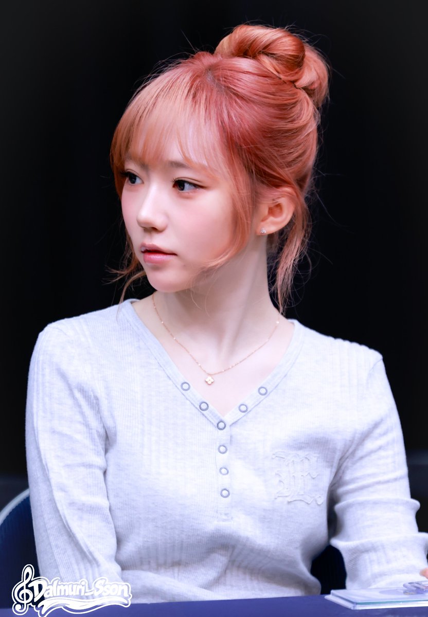 Dalmuri_Sson's tweet photo. 2026 0913 스타라이크뮤직 대면팬사인회 

𝓗𝓪𝓹𝓹𝓲𝓷𝓮𝓼𝓼 𝓢𝓱𝓲𝓞𝓷

#박시온 #ShiOn 
#트리플에스 #tripleS 
#시온 @triplescosmos https://t.co/jGq73CYngx