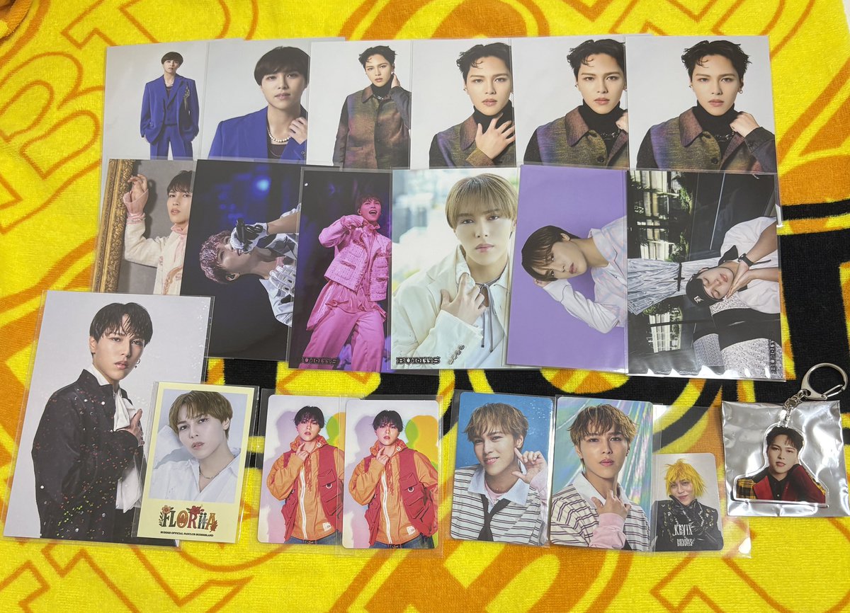 _hoql6's tweet photo. BUDDiiS グッズ 交換 買取

【譲】  画像参照(FUMINORI KEVIN MORRIE SEIYA)

【求】買取or SHOOT関連

郵送または手渡し(都内手渡し、関東リリイベ)のみ
お心当たりのある方はお気軽にお声かけください♩

 #BUDDiiS求 #BUDDiiS譲 #BUDDiiS交換 https://t.co/C7VqnK1vhG