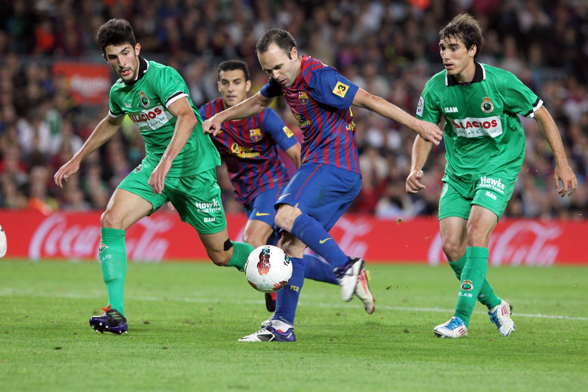 FCBarcelona_es's tweet photo. Nos visita el Racing 15 años después 👋 https://t.co/0Ayf6L670s