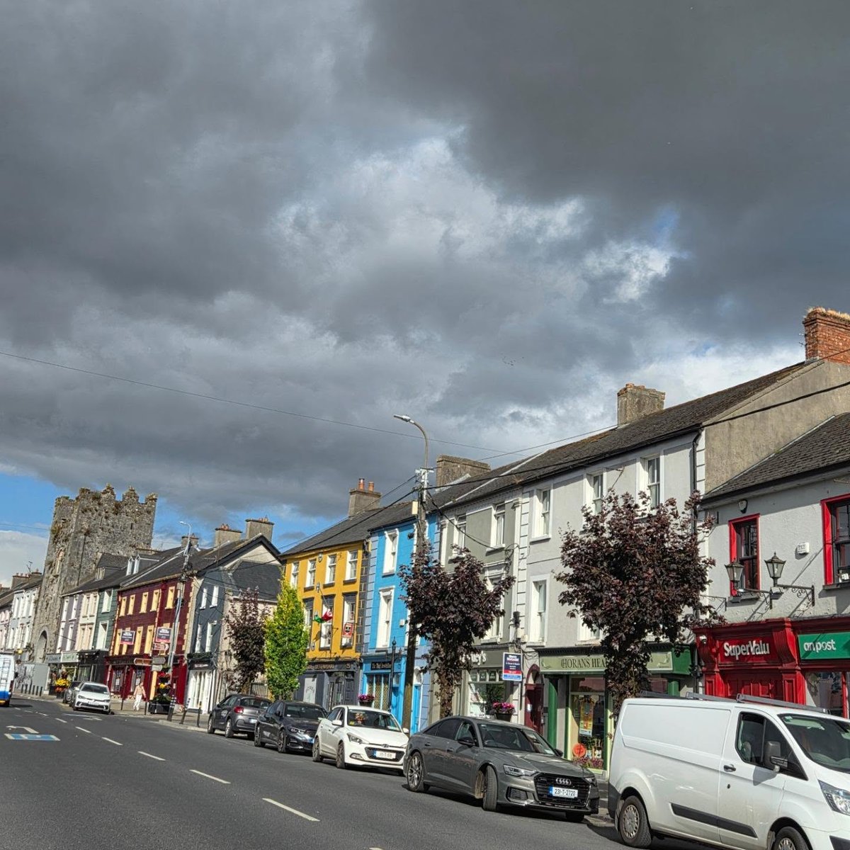 JaynaBicklein's tweet photo. A little recap of 16 days in Ireland: Wicklow, Kinsale, Killarney and the Ring of Kerry, Dingle, Lahinch and the Cliffs of Moher, Clifden and Connemara, Kilkenny, and Dublin. https://t.co/RU2zPOE49B