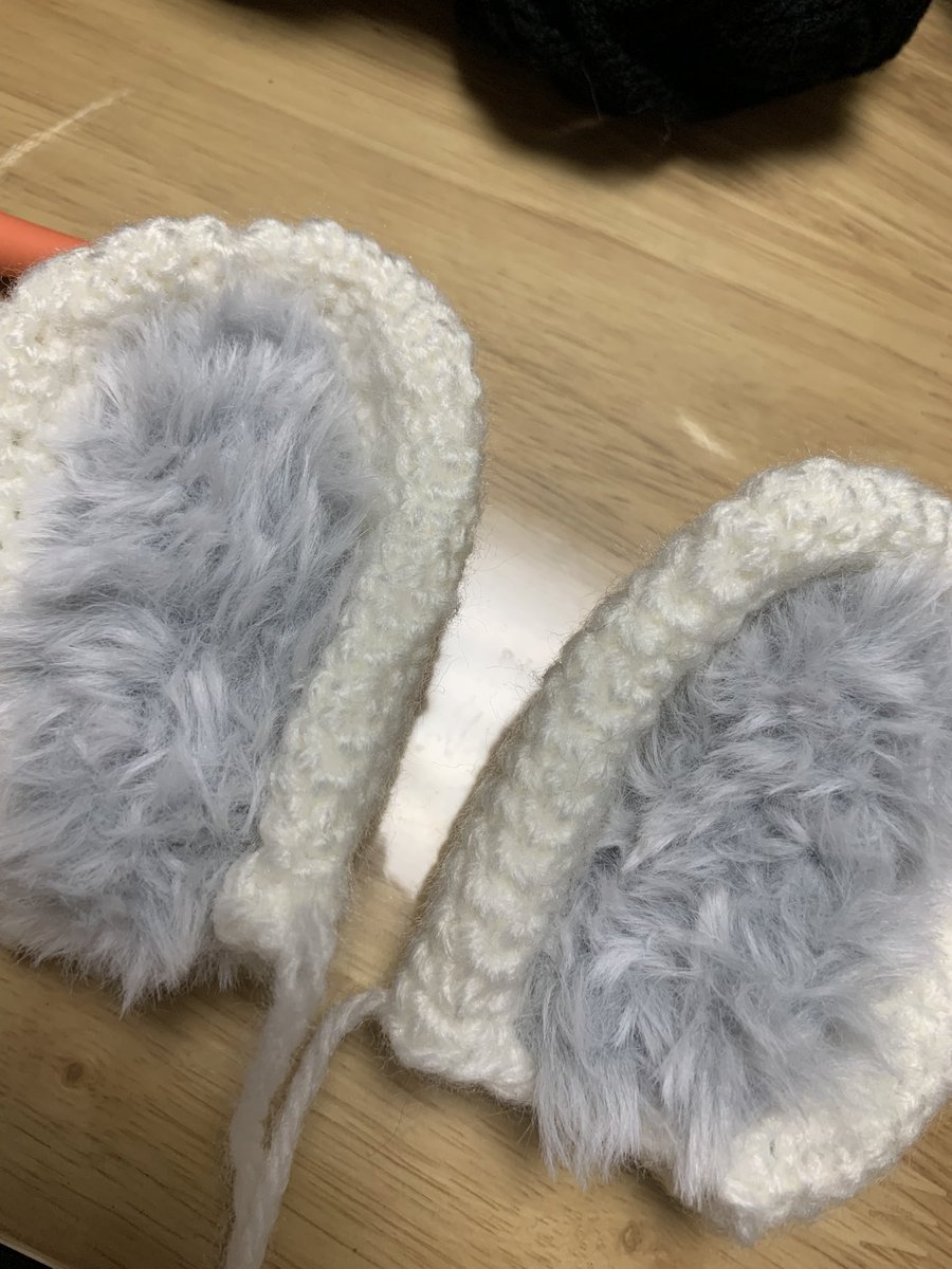 r_i_b_p's tweet photo. 今日の出来高。
随分形になってきた、良い色が無かったけどこれはこれで良い感じになりそう。

#傀儡家族　終わって2週間。
また次の舞台は期間を空けようと思ってたけど何かやりたい欲が沸々としてますw

え…？
ごっくん馬路村…知ってるよね？

#かぎ針編み
#まもなく完成
#高知名物
#何かやれる事 https://t.co/wSDMm1Lzn0