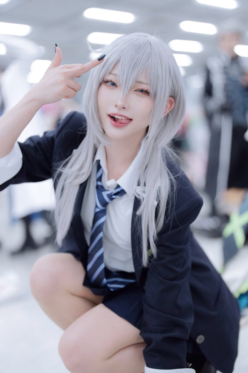 _skr33's tweet photo. 灰宮先輩は怖くてかわいい 🐺 #cosplay https://t.co/My6FSnDdWy