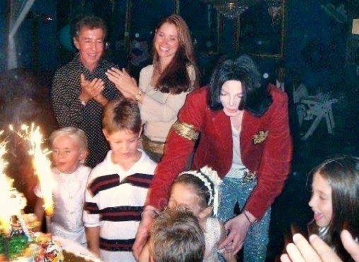 LiberianGirl779's tweet photo. Michael had a guest, and his children were too loud. He repeatedly asked them to be a bit quieter, but to no avail. 
"When the noise escalated again Michael looked at me with a smile and shook his head. He turned to Prince and Paris and said, "You know you guys, I would've been spanked by now." I asked him if that was really the case and he said "Absolutely. My dad used to beat us a lot. When we were kids I remember when he'd come through the gate after work, all of us would run and hide. We were so scared of him. I made a promise to myself years ago that I would never spank my children or make them afraid of me the way I was afraid of my father."