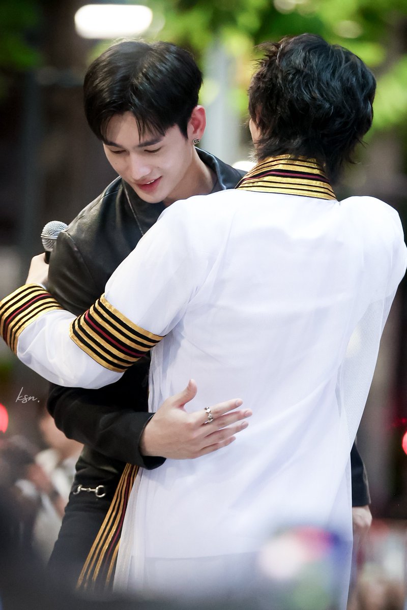 ksnsakasong's tweet photo. "𝐼 𝑤𝑖𝑙𝑙 𝑔𝑟𝑎𝑑𝑢𝑎𝑡𝑒 𝑓𝑜𝑟 𝑦𝑜𝑢."

POOH GRADUATION CELEBRATION

#POOHGradGathering2026
#PoohGraduation2026
#pavelphoom #ppoohkt https://t.co/b7wdOOZiOr
