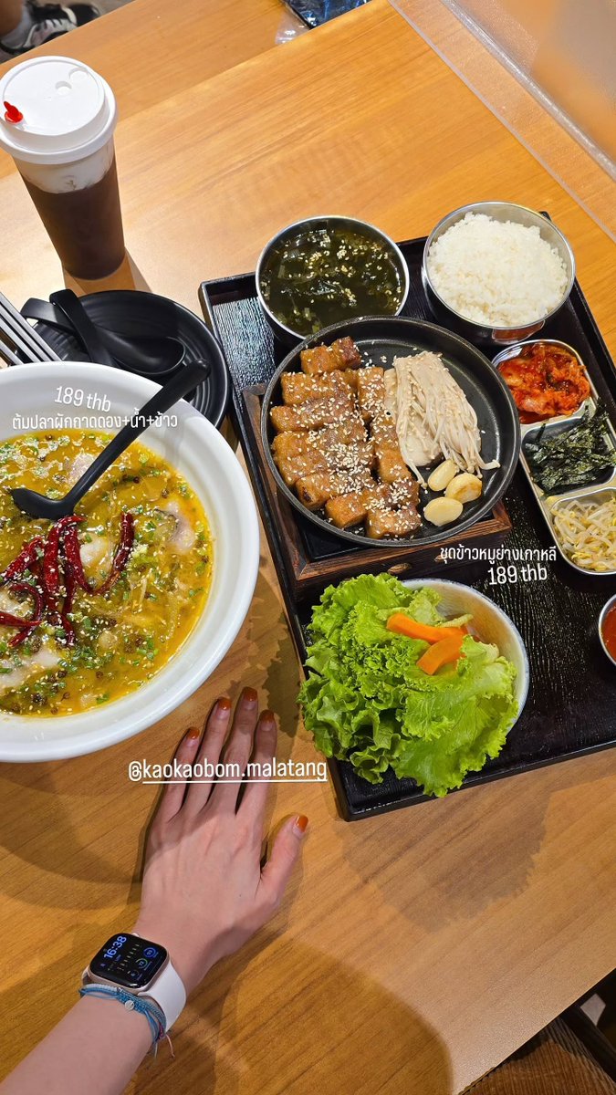 ploypuanggg's tweet photo. แล้วคือชอบเซ็ตข้าวหมูย่างเกาหลีของร้านนี้ม้ากกกกกคือ 189 บาทในสยามที่ได้ครบผัก โปรตีน คาร์บเติมได้แบบจุกๆ https://t.co/YvcAZRWse3