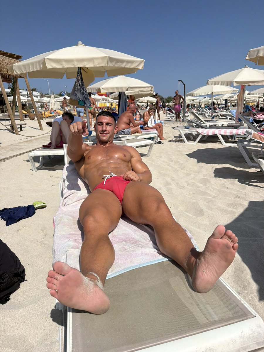 AlphaMuscleGod7's tweet photo. Get me a drink NOW!! This is what you were born to do 

Now kiss my feet and thank me for the opportunity https://t.co/vbPXCtWtqu