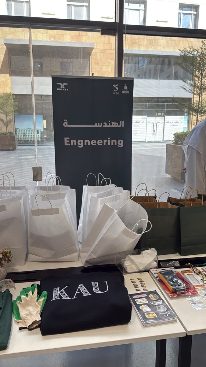 N20zn's tweet photo. تشرفت بالمشاركة في تنظيم فعالية يونيكت – المتجر الجامعي، وكانت تجربة مميزة أضافت لي الكثير من الخبرة في التنظيم والعمل الجماعي.
كل الشكر لكل من ساهم في إنجاح هذه التجربة 🤍✨

@Wjihub @unikitsa @EntrClub_KAU https://t.co/DFN7mnKrgo