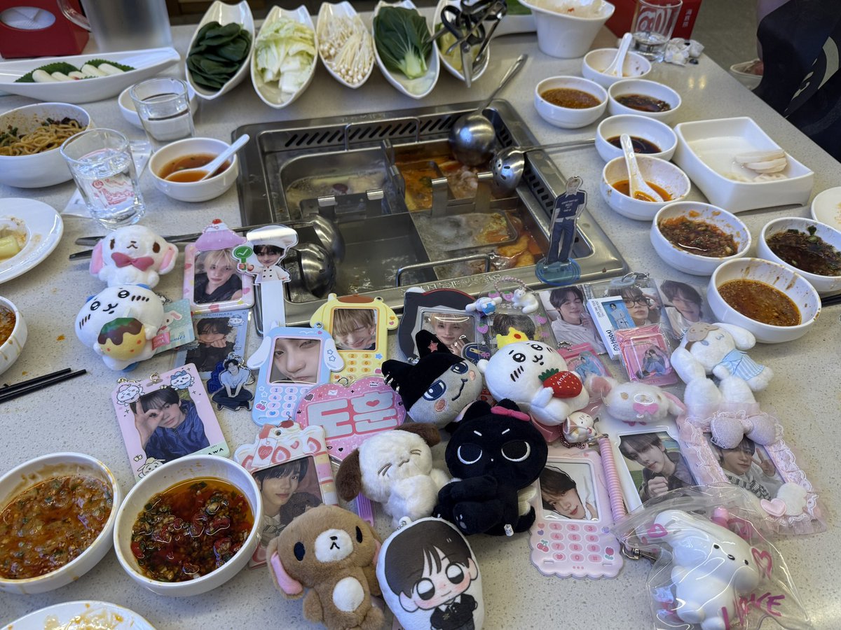 0n1yshinyu's tweet photo. 정환오빠사랑하는모임 https://t.co/cXqEyjnxyR