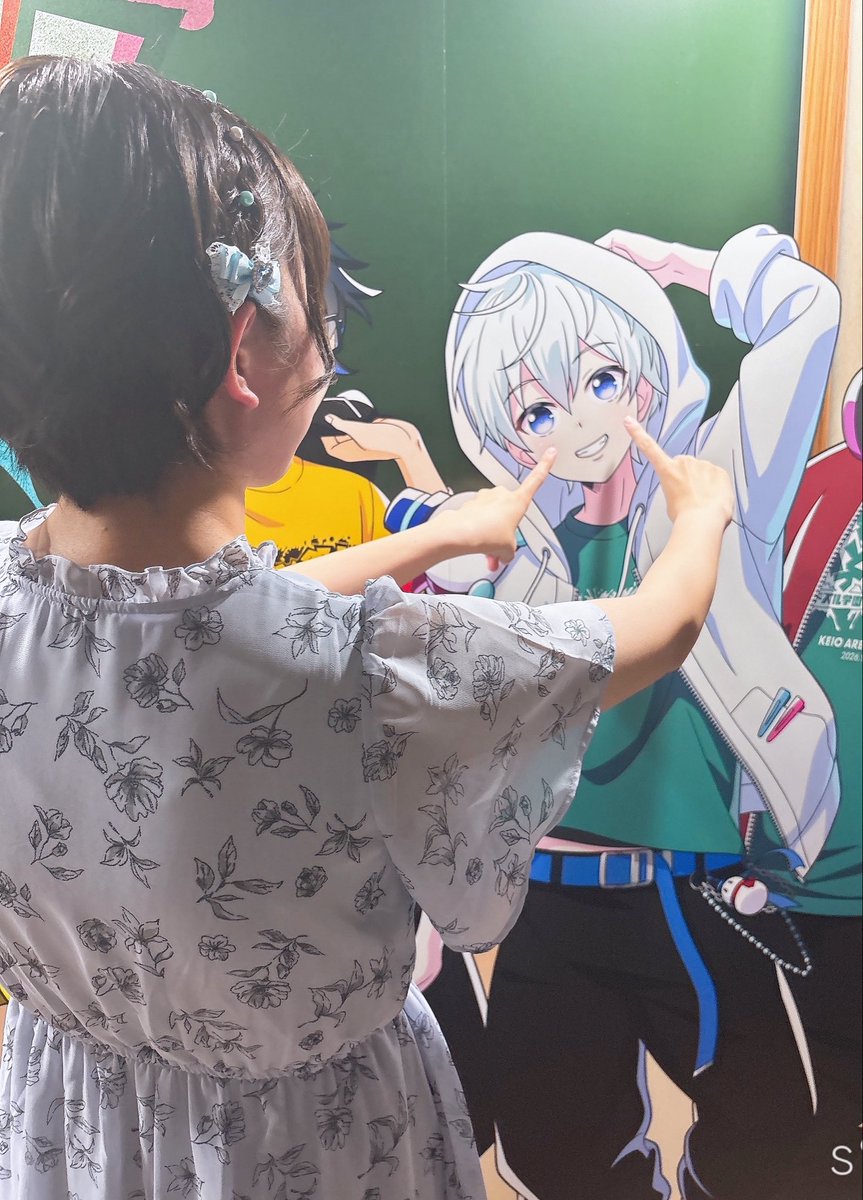 yu09060709's tweet photo. おらふくん！
チャンネル登録者100万人
おめでとう🎊
まさか、ぶっとびな祭の次の日に
達成するとは思わなかった！
これからも応援していきます！！ https://t.co/EzzutKxrxn
