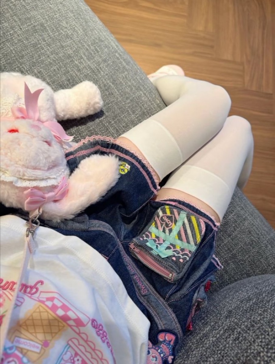 teresa14cb2's tweet photo. 有爸爸要来锐评我20岁的福嘛🥺                                                

心情不好来X发泄了   

真没有🚪  流言1我真的给呀 https://t.co/GrR5C7j16R