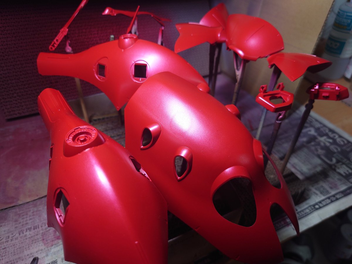 HHoikdue's tweet photo. HGナイチンゲール
その３
塗装
赤装甲の続き
ピンクサフ→シルバー→赤メタリック
#ガンプラの画像貼るとRTされると聞いて #ガンプラ好きとつながりたい #ナイチンゲール https://t.co/R8uRvDRZKF