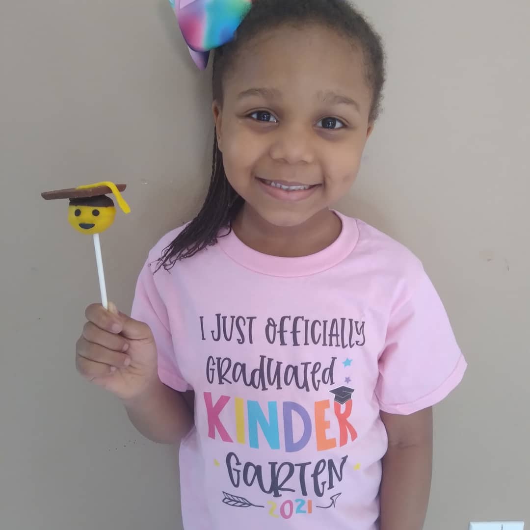 AndersonPGD's tweet photo. Kalina finished Kindergarten last Thursday with all A’s. I’m so proud of her. I can’t believe it. https://t.co/WEaG1j0Ita