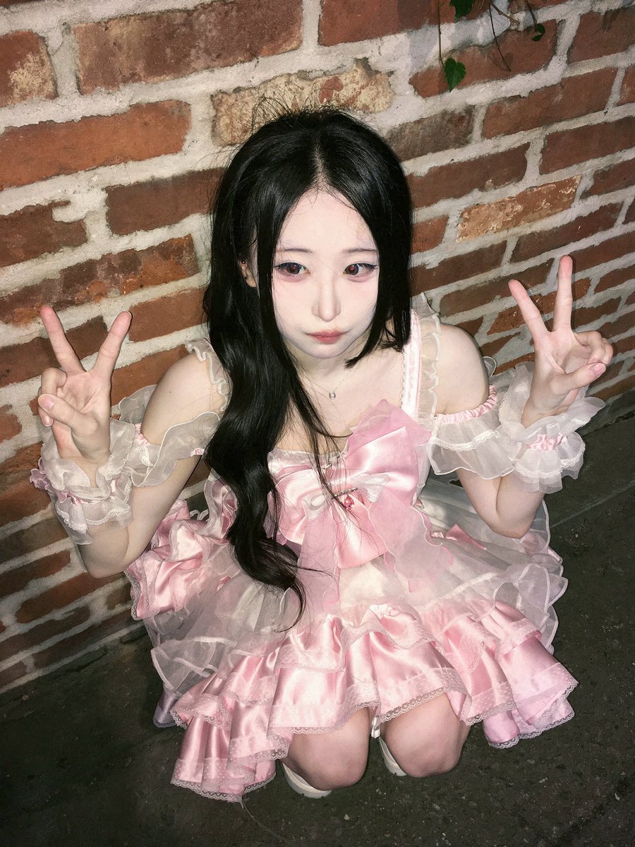 heartshat5's tweet photo. 오늘 하루 종일 고민한거 https://t.co/r7NGJwSjFE