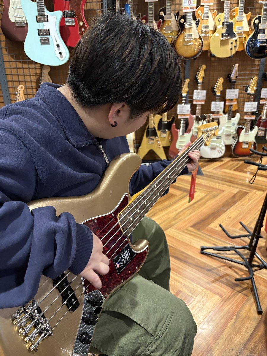 bv3_vd's tweet photo. 01   関東   ボイ

同棲してる彼女が居ます👼
仲良くしてくれるお友達ください🐻

 #セクマイさんと繫がりたい 
 #セクマイカップルさんと繋がりたい 
 #LGBTQ https://t.co/u5SAdbrfp2
