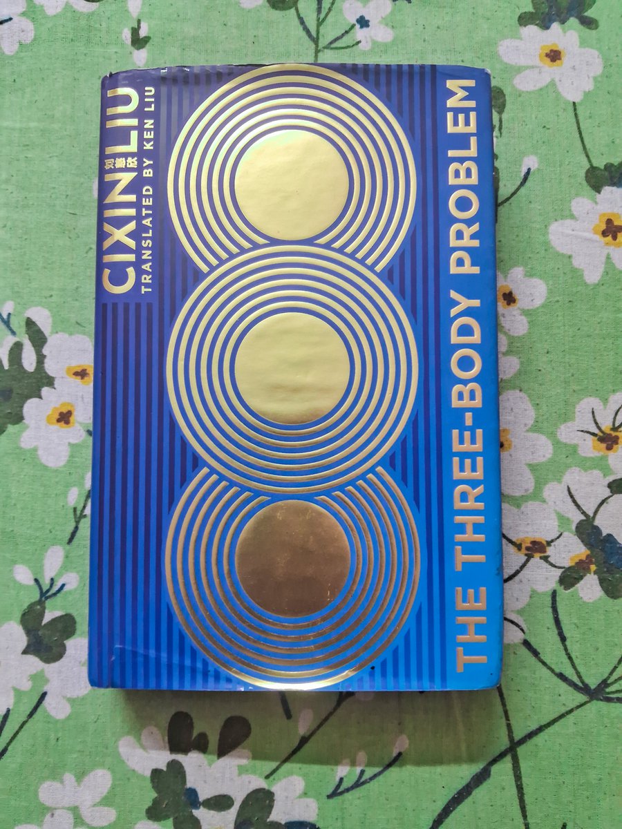 Based_Frieren's tweet photo. Here's a Book Suggestion again:
#ThreeBodyProblem #CixinLiu
Trans by #KenLiu

Can't even begin to explain how deeply thought out this entire writing is... Psychological questions, quantum mechanical problems and alien life!

Must for oomfs on lore of: #WutheringWaves &amp; #Arknights https://t.co/Zi57v4CbjL