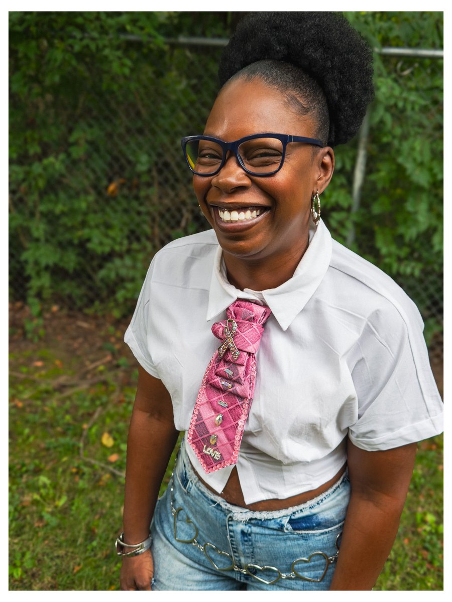 Franky_Babylon's tweet photo. Last year the community joined me October 11th by wearing some form of pink to support Breast Cancer Awareness. We also celebrate all the individuals, families and communities fighting this disease. I’d be honored if yall will join me again this October 11th by #PostYourPink 🙏🏿. https://t.co/6bHlzCsiO9