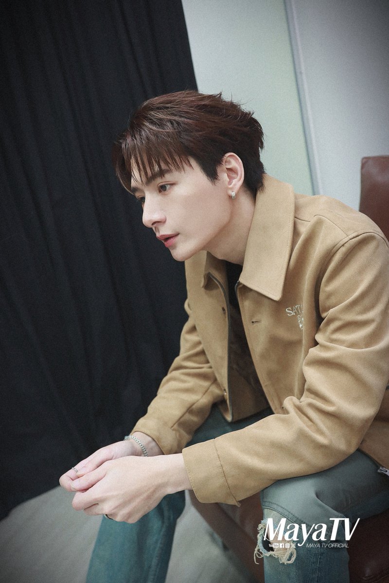 mayaonline2002's tweet photo. Interview | จากการค้นหาตัวตนของ “คริส พีรวัส” #KristPerawat  สู่ “Butterflies - KRIST x PUP POTATO🦋 ” 

📽🔗https://t.co/v4BOWsB0EZ

#ButterfliesKRISTxPUPPOTATO
#ButterfliesKRIST_PressTour
#MAYATVOFFICIAL
#RISERMUSIC https://t.co/BjDRapEfzJ