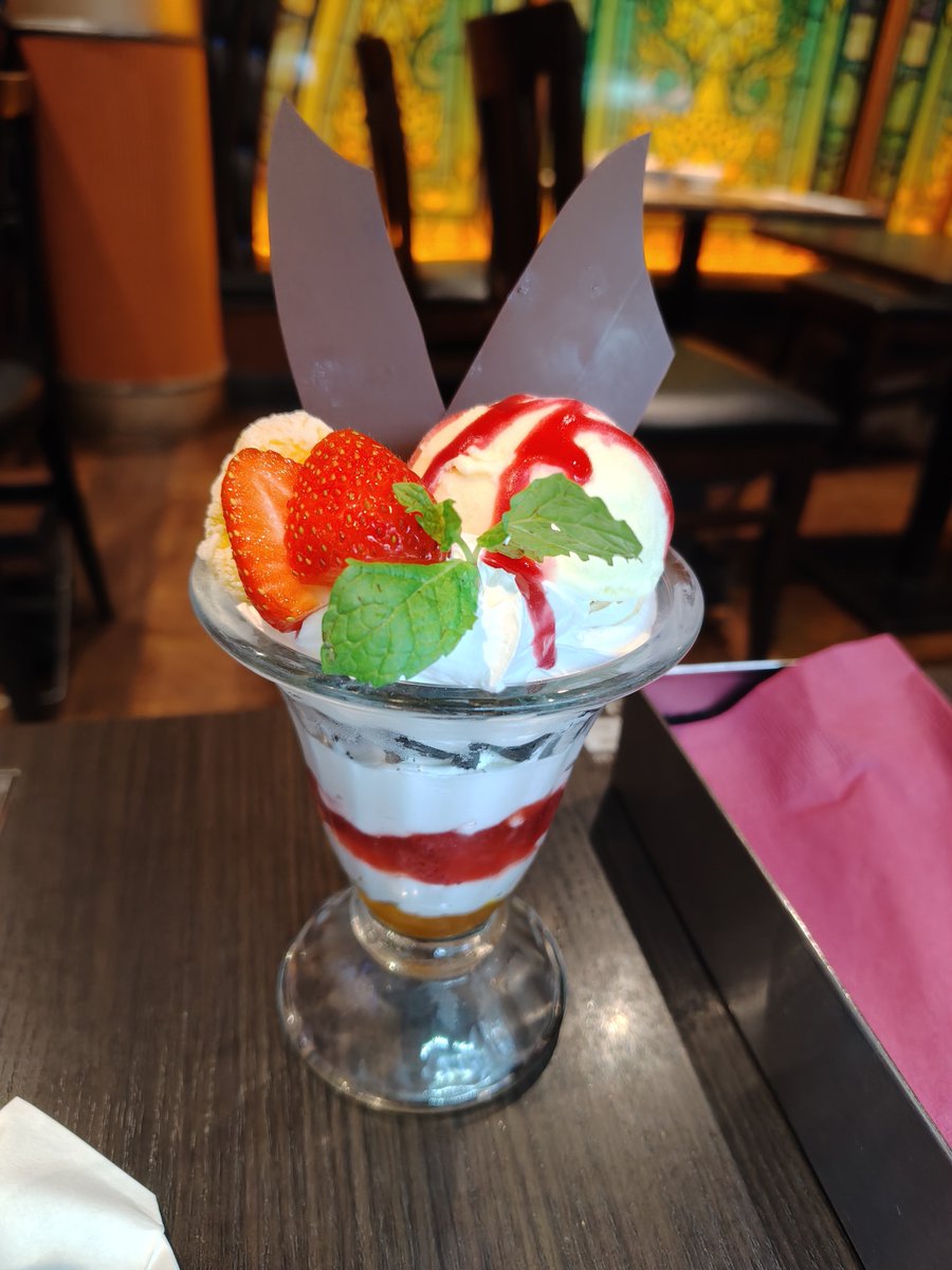 Fufuru_Lala's tweet photo. フェオちゃんに会いに行った https://t.co/HasFiOBgLl