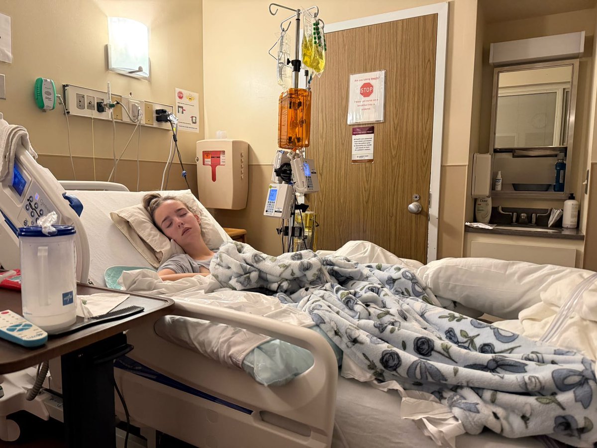 Lauraabla286's tweet photo. Every single day is an unpredictable journey filled with medical hurdles and quiet struggles. But I am holding onto hope tighter than ever before. Standing together with you makes this heavy burden feel a little lighter. 🌟

https://t.co/9qNLNxke6t https://t.co/yjgI3lFnAq