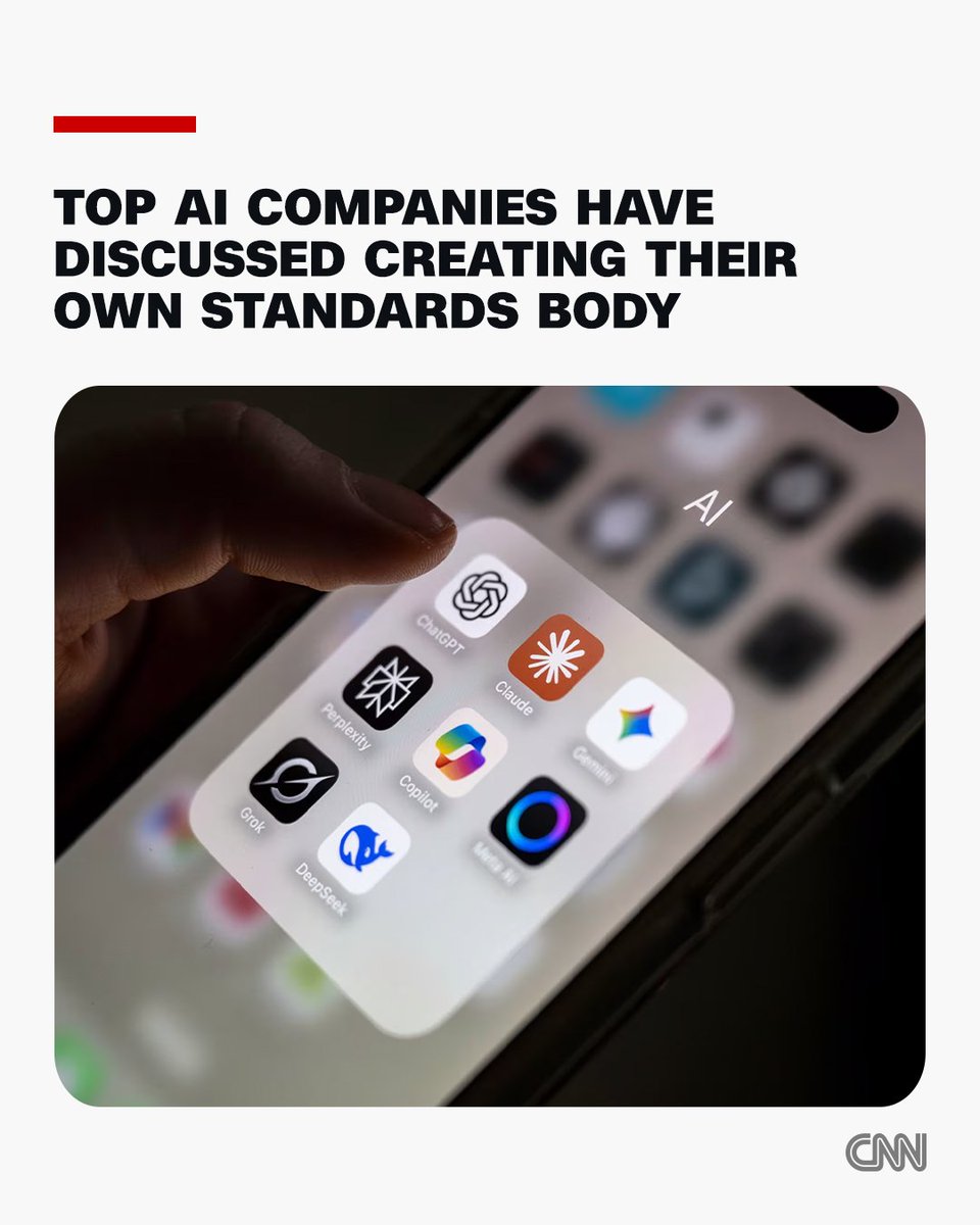 cnni's tweet photo. Anthropic, Google and OpenAI have discussed creating an AI industry standards body, people familiar with the situation told CNN. https://t.co/qX0130rE6A https://t.co/KqvnA8pvJx