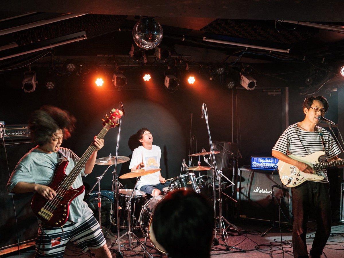 SentimentalFrom's tweet photo. 2026/9/12(土)⁡
⁡ボデガー東スタジオ⁡
⁡“ラブミュージック2026”⁡
⁡⁡⁡
⁡1.レイニー⁡
⁡2.空が青いから何なの？(新曲)⁡
⁡3.とりあえず再起動(新曲)⁡
⁡https://t.co/BUGwO9KhWVは愛で満ちている⁡
⁡5.シガー(Long ver.)⁡
⁡⁡ https://t.co/LkhziLqtC4