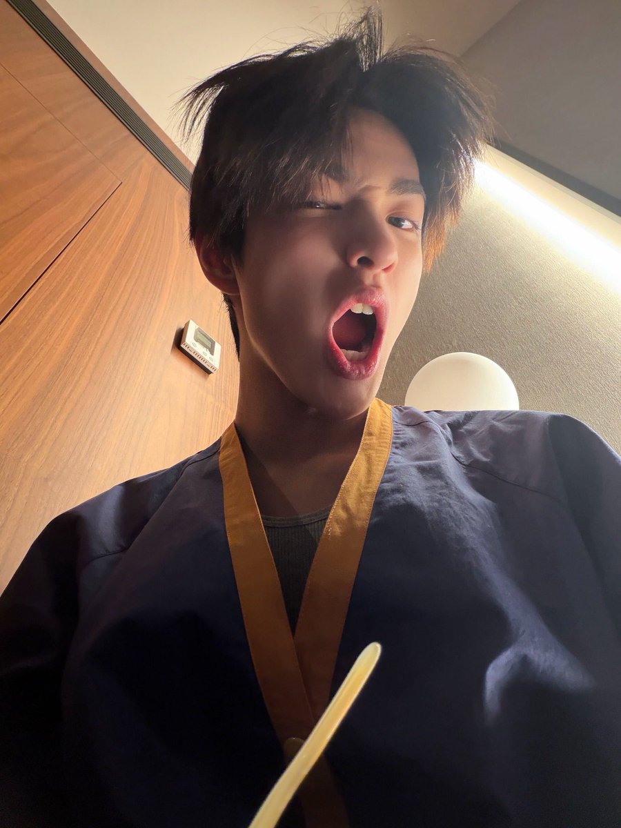 zhaoyufancokr's tweet photo. [260914] #KEONHO #건호 Weverse Post

“thank you, barcelona” https://t.co/9i0hQe9P5N