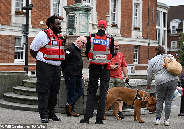BasilTheGreat's tweet photo. 🚨NEWS: Essex County Council have had to hire 6 security guards to patrol the high street because migrant men won't stop sexually harassing women

Women are now calling the town centre a no-go zone https://t.co/IR1Yjwr1z5