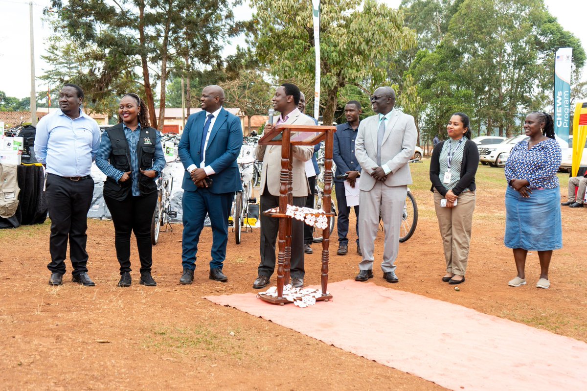 MinofHealthUG's tweet photo. The Ministry of Health has today morning witnessed the passing out of 134 Community Health Extension Workers (CHEWs) in Buikwe District.

Hon. @DrAyumeCharles, Minister of State for Health - Primary Health Care, has challenged the newly trained CHEWs to contribute to cancer prevention by addressing key risk factors, including alcoholism and drug abuse. 

Director General Health Services, Prof. @olaro_charles, has urged them to identify and report unexplained community deaths, emphasizing the importance of mortality audits in enabling early response and strengthening community health.

Commissioner for Health Promotion, Education & Communication, Dr. @RichardKabanda2, has reminded the CHEWs that their new roles come with responsibility, urging them to properly care for and use the equipment handed over to the district while upholding the standards expected of civil servants.

#MOHatWork | #CHEWsUG
