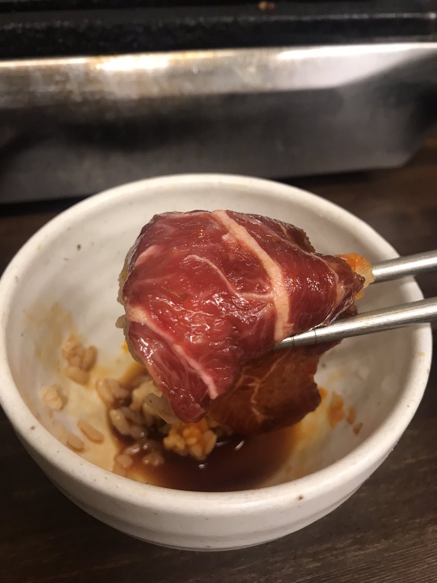 morota88's tweet photo. 〆のツラミユッケ巻き…
めちゃくちゃ美味しかったです☺️

今日は初めてなので色々頼んでしまいましたが…
食べたいモノを頼む感じで入ればかなりお得に食べれる焼きに屋さんだなと思いました

また来ます🎶 https://t.co/QqZEMDAMIo