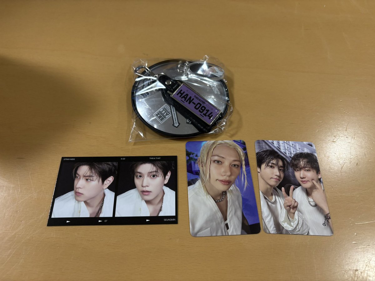 da_xeldy's tweet photo. @blueberry_skz8 https://t.co/Cj1hNaWry9