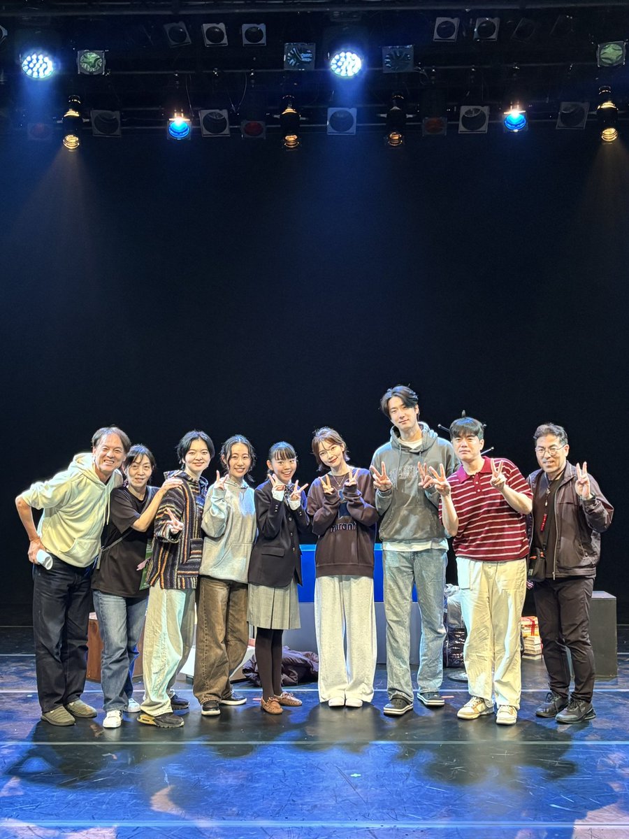 shsshs985643981's tweet photo. 日本版『26日のクリスマス』
韓国版『26일의 크리스마스』
同じ脚本から生まれた日韓それぞれの作品。無事、終演しました✨

そして日本版には、韓国の한지우（ハン・ジウ）さん、김태성（キム・テソン）さんがサプライズ出演！
嬉しい共演が実現しました😊

2026.9.11 https://t.co/tgM0o6BRmL