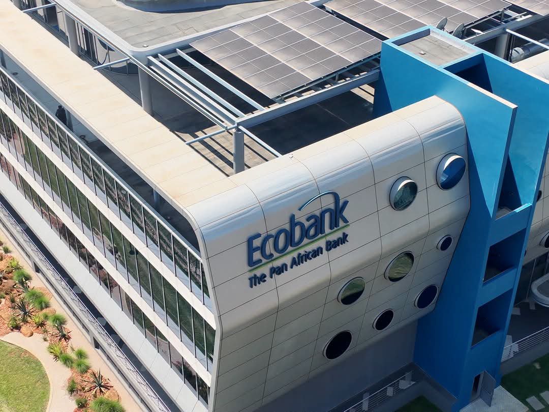 Shumbapazvese51's tweet photo. H.E. President Emmerson Mnangagwa is today officiating at the official opening of Ecobank Zimbabwe’s new Head Office in Borrowdale, Harare, marking another milestone in the country’s drive to strengthen investment, modernise the financial sector and create an enabling environment for economic growth.

The occasion underscores the growing confidence in Zimbabwe’s economy and the importance of a strong, modern financial sector in supporting the nation’s development agenda.
@dereckgoto @marapira_farai @DumisoJnr22247 @enkudheni @ChinamasaPA @MairosiWatungwa