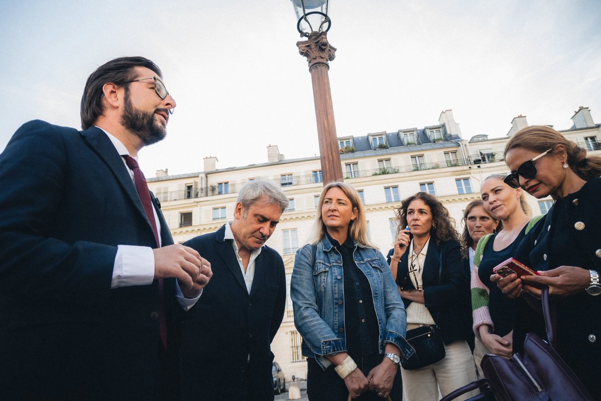 p_brun's tweet photo. La création d'un statut ouvrant des droits pour des tarifications spécifiques dans les services publics, dans les activités sportives, droit de priorité pour le logement, droit de priorité pour la garde. https://t.co/8rwD6f4Mhg