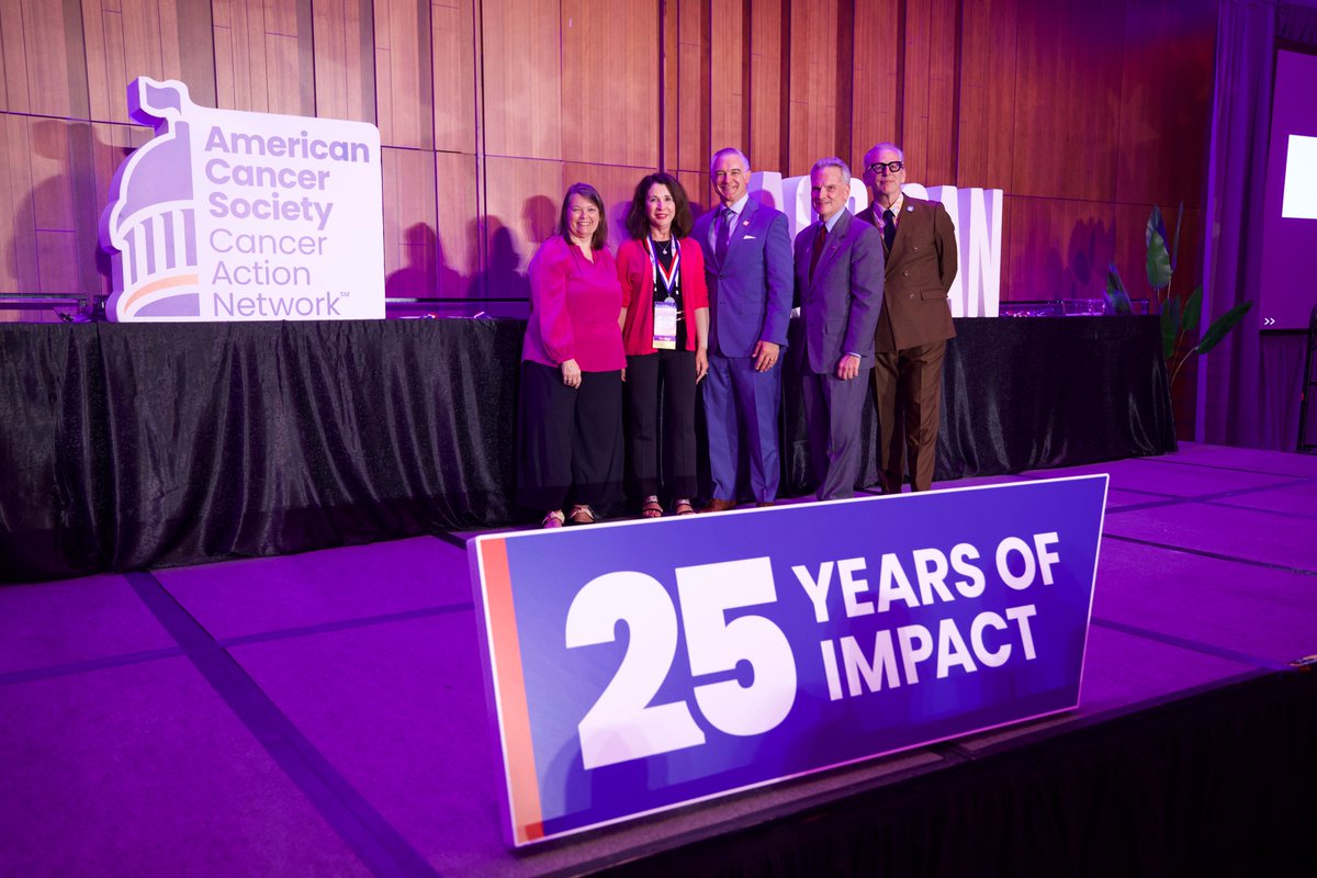 ACSCAN's tweet photo. 🏅Ambassador Constituent Team Lead of the Year: Darlene Smith

She has helped @ACSCANTN build phenomenal relationships with members of Congress and, through her story, convinced them to support cancer patients and their families. #CancerLobbyDay https://t.co/ZTSjlc49JF