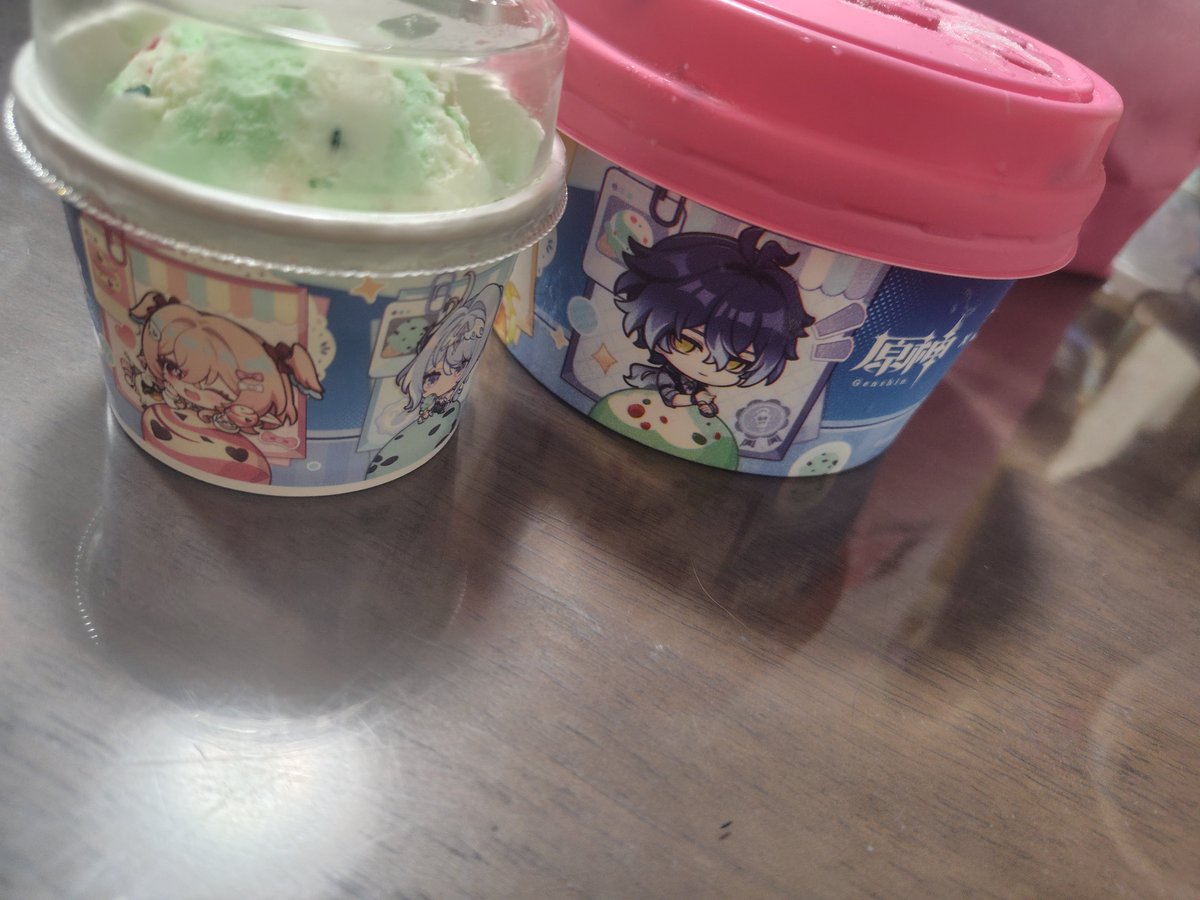 sub_runrun0608's tweet photo. リンネアフリンズ推しの妹が喜んで買ってた妹が https://t.co/wx7vyrXfsl